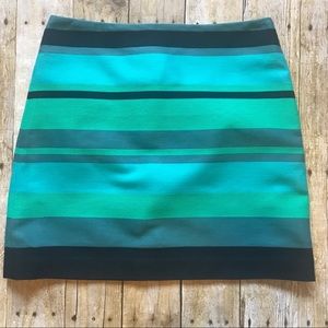 ANNE TAYLOR LOFT Pencil Skirt